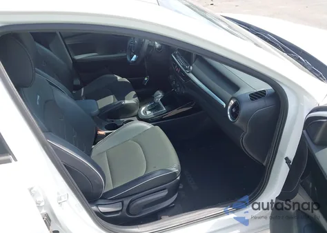 2021 Kia Forte Gt-Line из США, поврежденный, VIN 3KPF34AD0ME393490